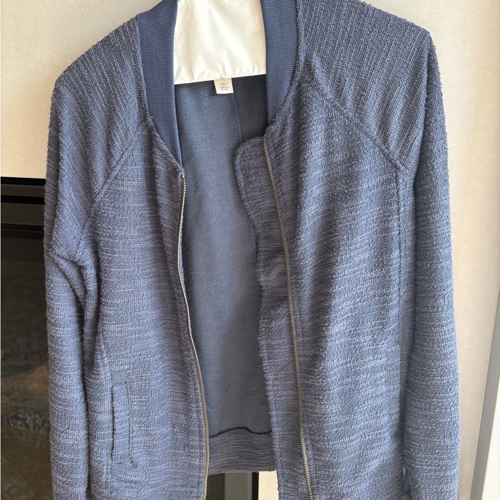 Caslon Blue Bomber Jacket Textured Lightweight Design